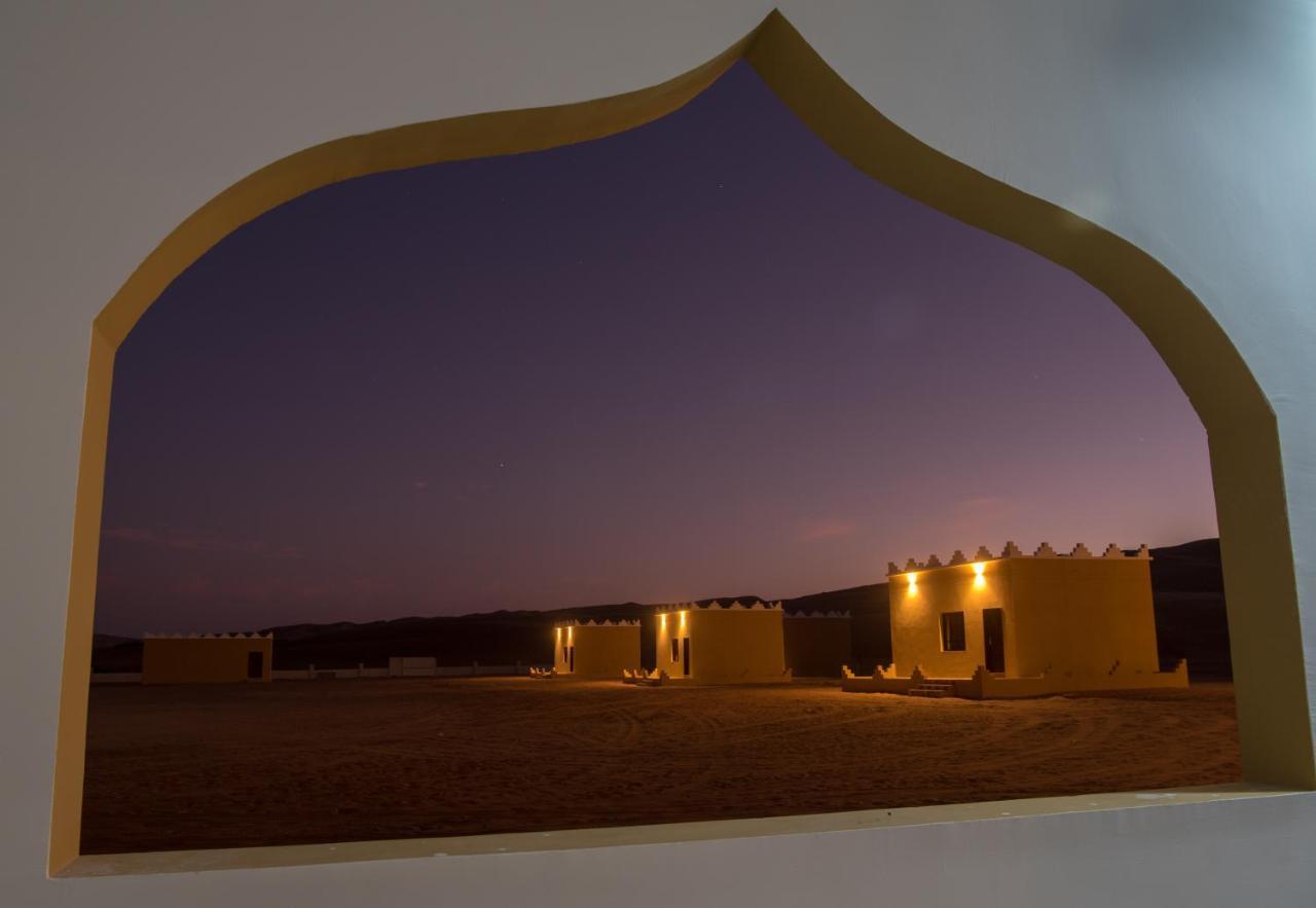 कैम्पिंग की जगह Al Camp *